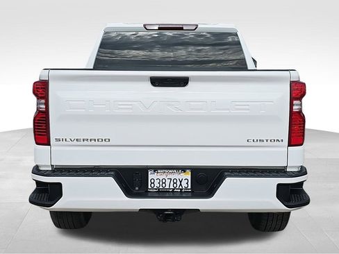 Used 2024 Chevrolet Silverado 1500 Custom image 4