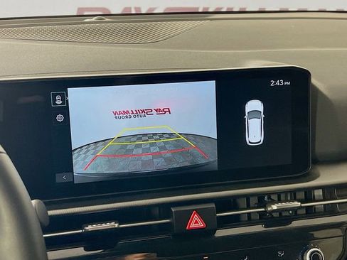 Used 2026 Kia Sportage LX w/ LX Convenience Package image 18