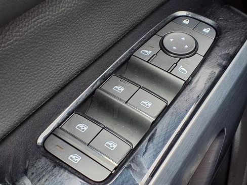 Certified 2024 Nissan Pathfinder SL AWD/4WD image 24