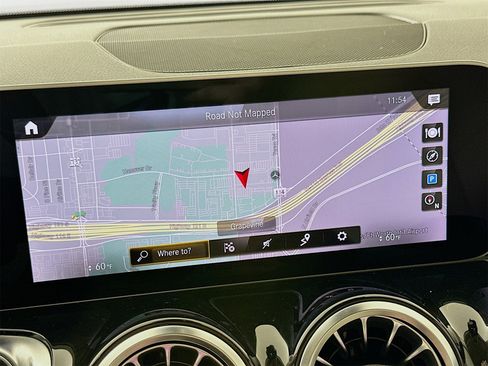 Used 2021 Mercedes-Benz GLB 250 image 14