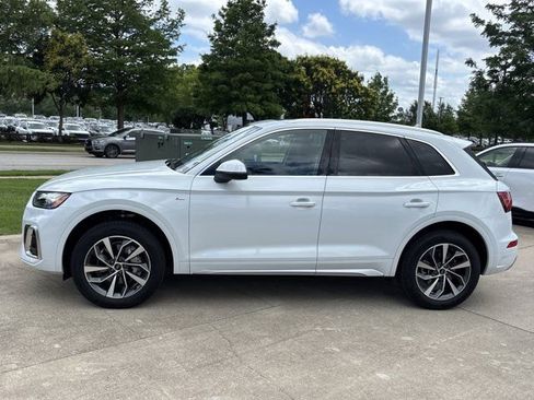 Used 2024 Audi Q5 2.0T Premium Plus w/ Premium Plus Package AWD/4WD image 11