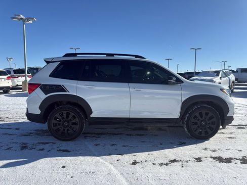 Used 2022 Honda Passport Elite image 4