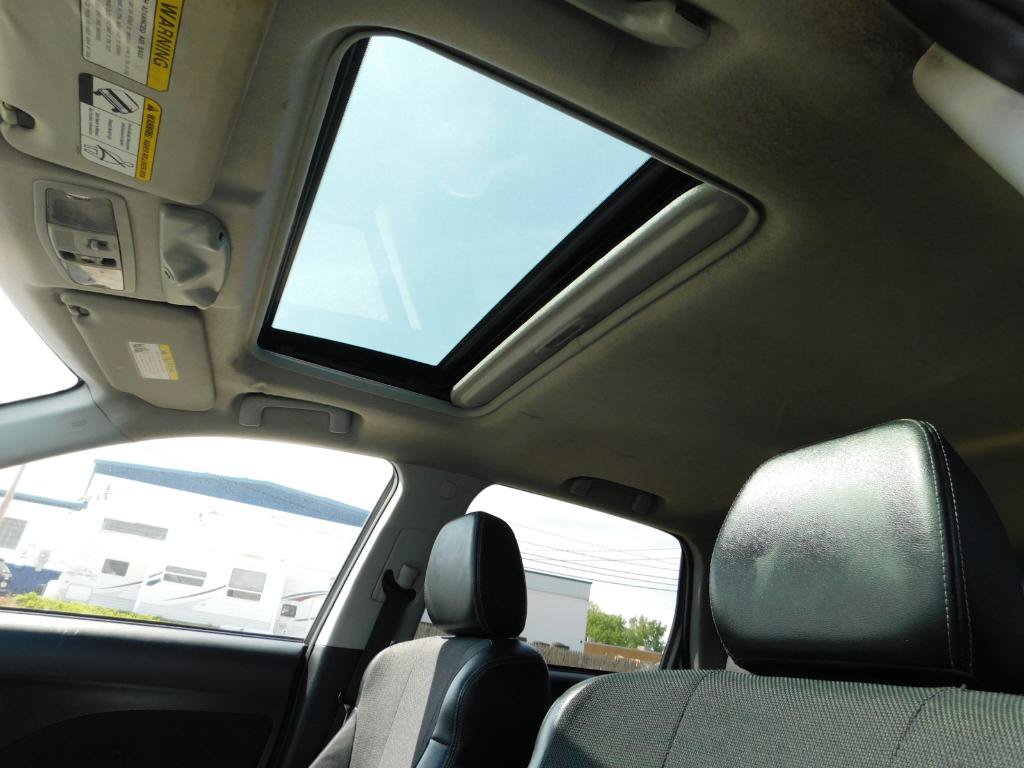 Used 2010 Mitsubishi Outlander SE AWD/4WD image 8