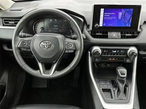 Used 2023 Toyota RAV4 XLE Premium image 13