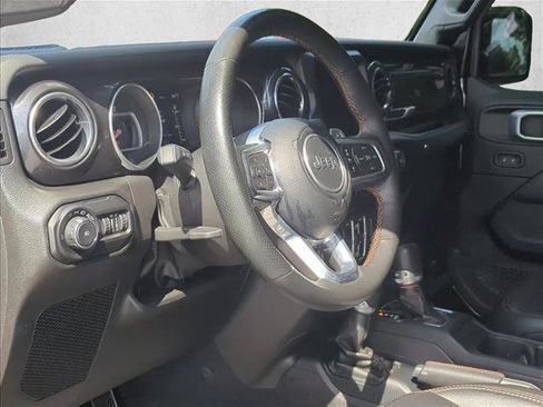 Used 2022 Jeep Wrangler Unlimited Rubicon w/ Dual Top Group image 9