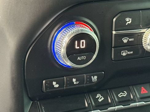 Used 2021 GMC Sierra 1500 AT4 AWD/4WD image 23