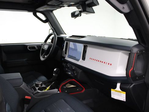 New 2026 Ford Bronco Heritage Edition AWD/4WD image 29