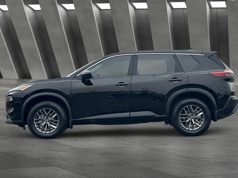 Used 2023 Nissan Rogue S image 7