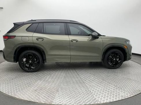 Certified 2026 Volkswagen Tiguan SE R-Line AWD/4WD image 9