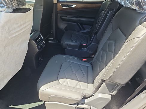 New 2026 Volkswagen Atlas SE AWD/4WD image 16