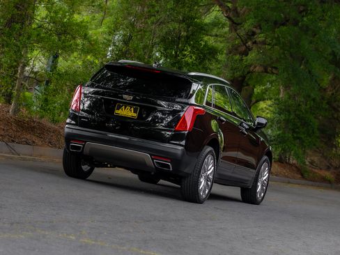 Used 2018 Cadillac XT5 Platinum AWD/4WD image 49