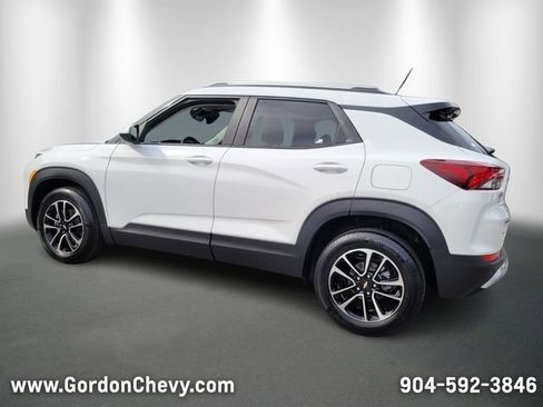 New 2026 Chevrolet TrailBlazer LT w/ LT Cold Weather Package image 4