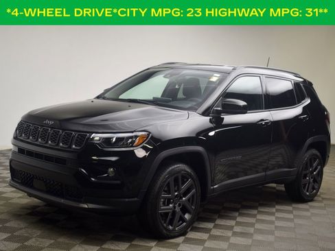 Used 2026 Jeep Compass Limited AWD/4WD image 3