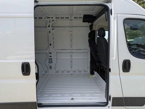 New 2026 RAM ProMaster 1500 FWD image 16