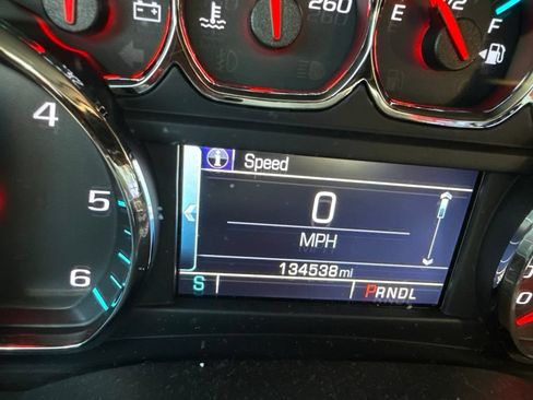 Used 2017 Chevrolet Suburban LT w/ Max Trailering Package RWD image 16
