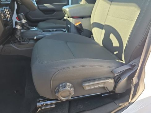 Used 2023 Jeep Wrangler Unlimited Sport AWD/4WD image 26
