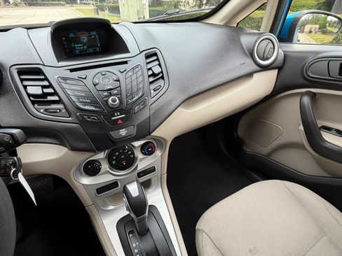 Used 2017 Ford Fiesta SE FWD image 23
