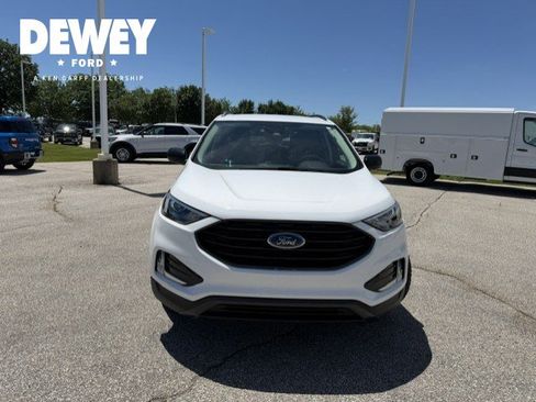Used 2024 Ford Edge SEL w/ Sport Appearance Package AWD/4WD image 2
