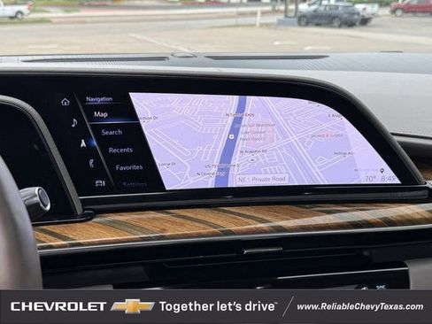 Used 2023 Cadillac Escalade Premium Luxury Platinum AWD/4WD image 24