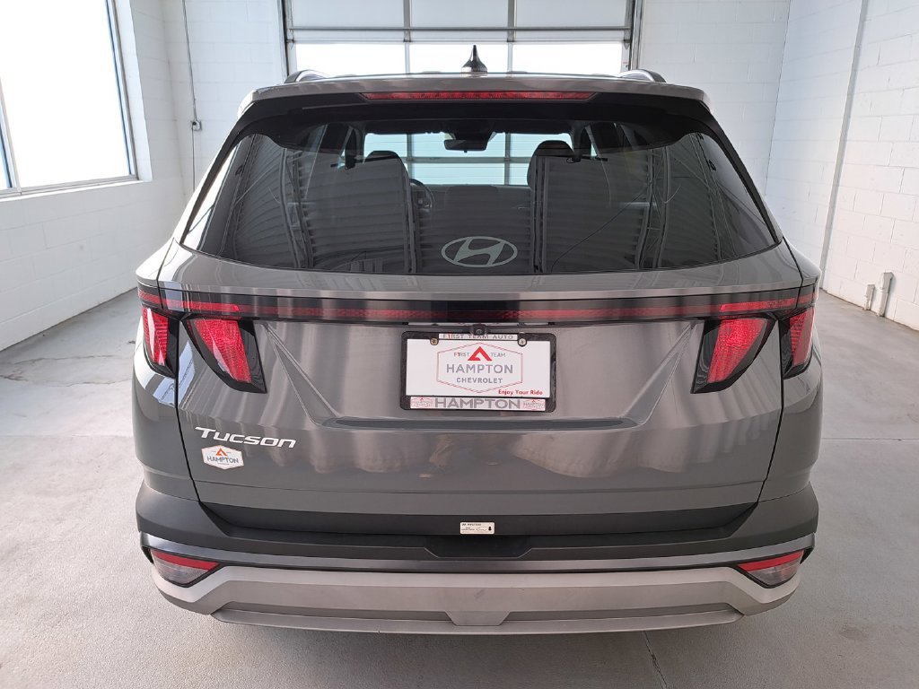 Used 2025 Hyundai Tucson SEL FWD image 6