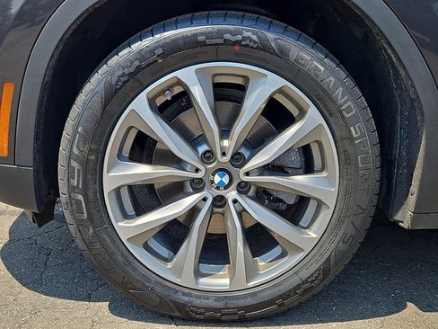 Used 2019 BMW X3 xDrive30i w/ Premium Package AWD/4WD image 9