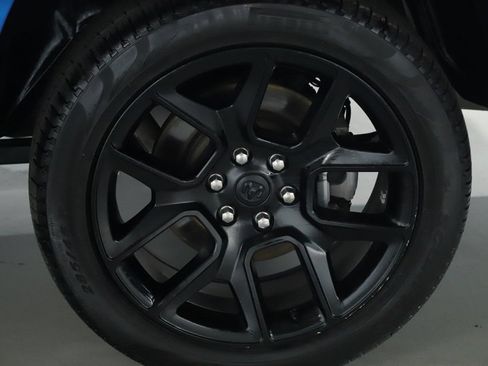Used 2025 RAM 1500 Laramie w/ Night Edition AWD/4WD image 41