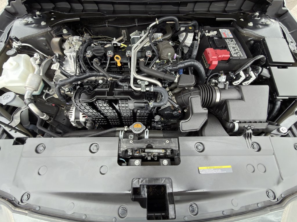 Used 2024 Nissan Altima 2.5 SR AWD/4WD image 28