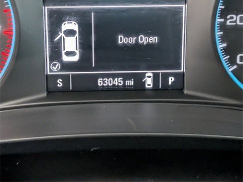 Used 2016 Chevrolet Malibu LT image 21