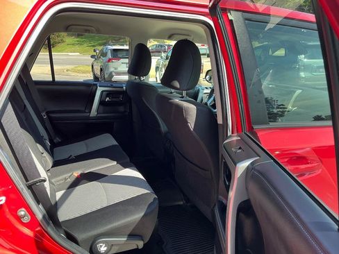 Used 2021 Toyota 4Runner SR5 RWD image 11