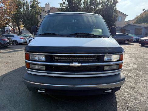 Used 1997 Chevrolet Express 1500 image 2