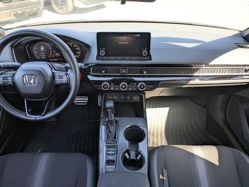 Used 2025 Honda Civic Sport image 14