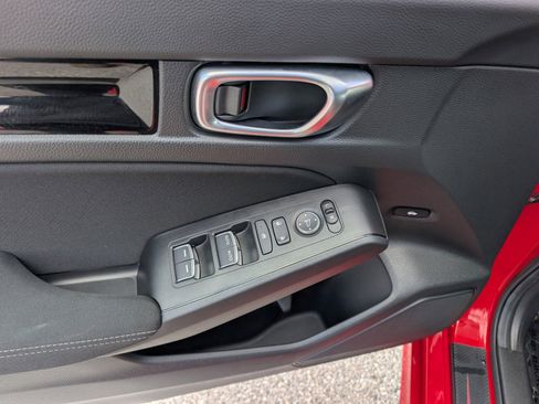 Used 2024 Honda Civic EX image 18