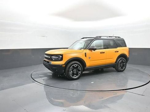 New 2026 Ford Bronco Sport Outer Banks w/ Outer Banks Tech Package+ AWD/4WD image 4
