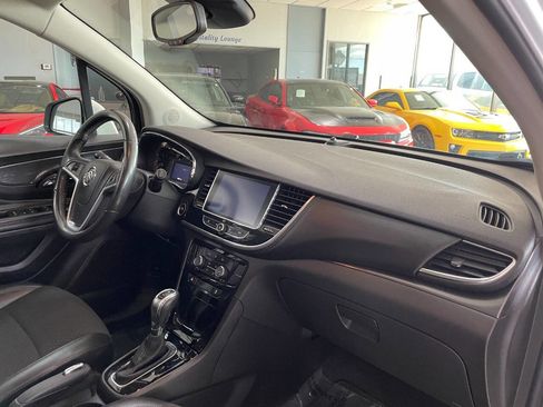 Used 2019 Buick Encore Preferred w/ Safety Package image 32