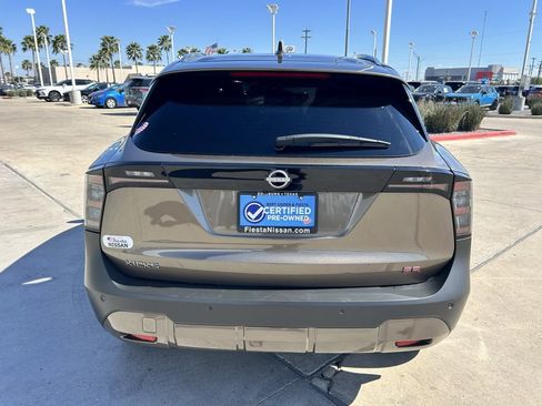 Certified 2025 Nissan Kicks SR image 6