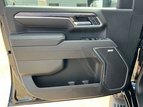 New 2026 Chevrolet Silverado 2500 LTZ w/ Trail Boss Package image 15