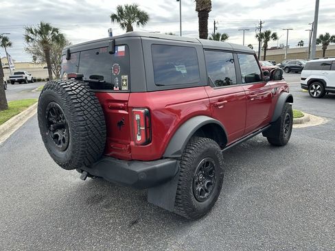 Used 2021 Ford Bronco Wildtrak image 6