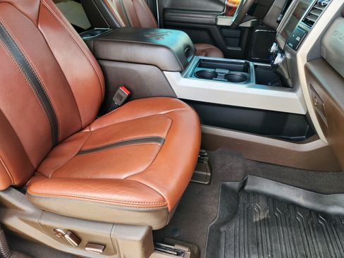 Used 2021 Ford F350 King Ranch w/ King Ranch Ultimate Package AWD/4WD image 14