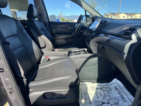Used 2016 Honda Pilot Elite image 12