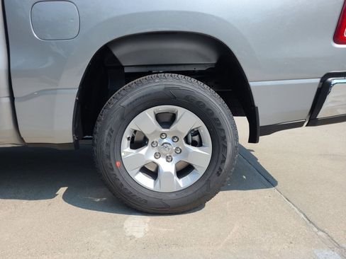 Used 2023 RAM 1500 Big Horn image 22