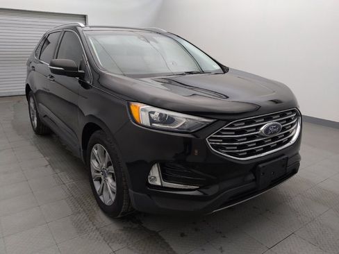 Used 2019 Ford Edge Titanium image 13