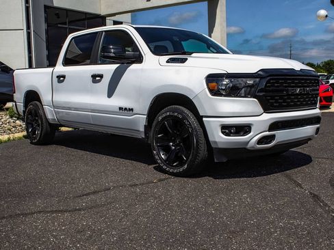 Used 2023 RAM 1500 Big Horn AWD/4WD image 3