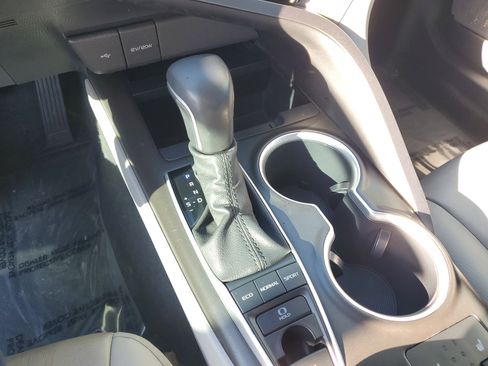 Certified 2023 Toyota Camry XLE image 32