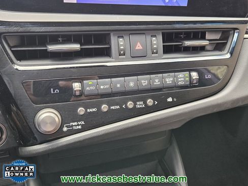 Used 2023 Lexus ES 350 w/ Accessory Package (Z2) FWD image 24
