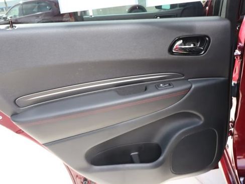 Used 2024 Dodge Durango GT RWD image 28