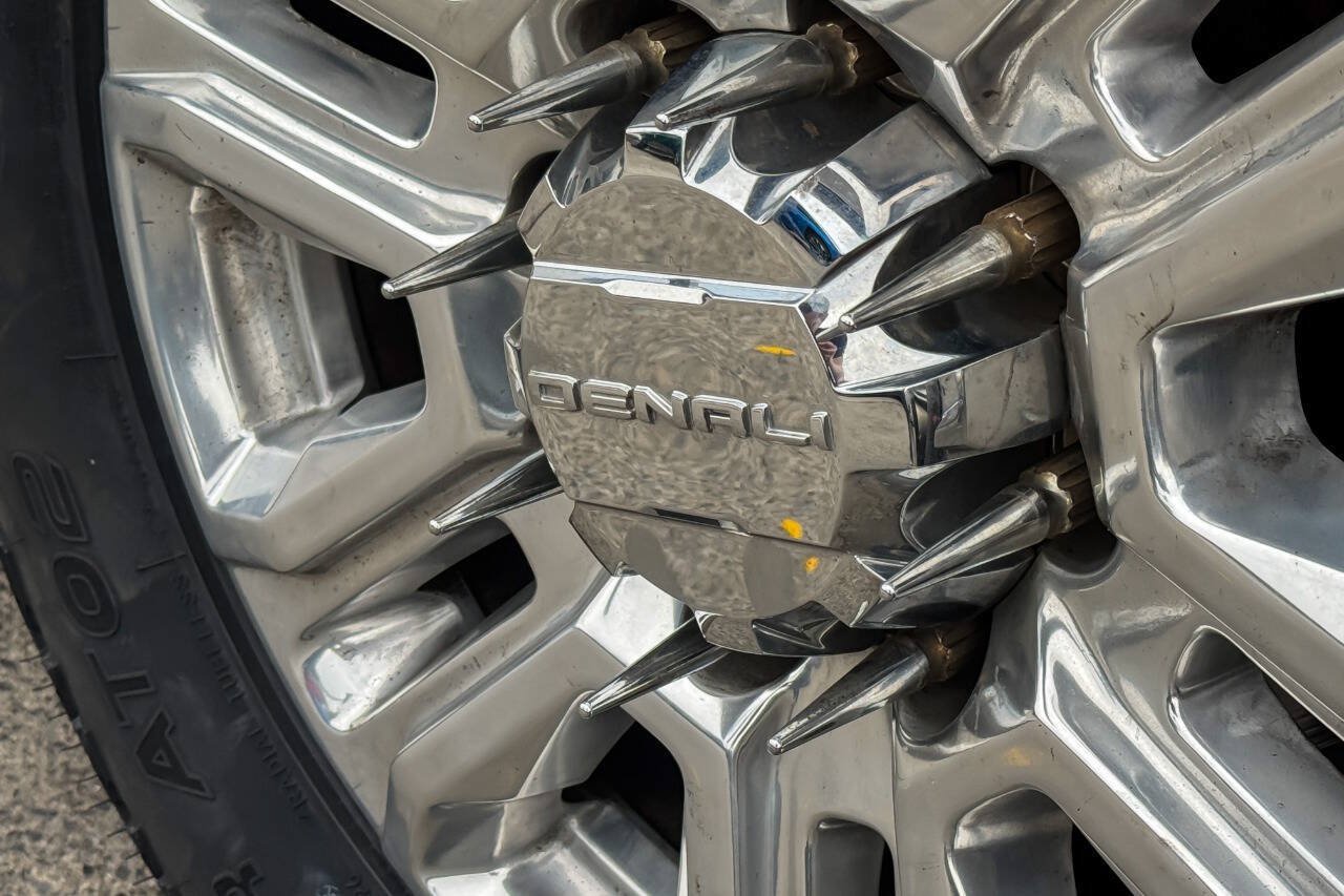 Used 2024 GMC Sierra 3500 Pro AWD/4WD image 15