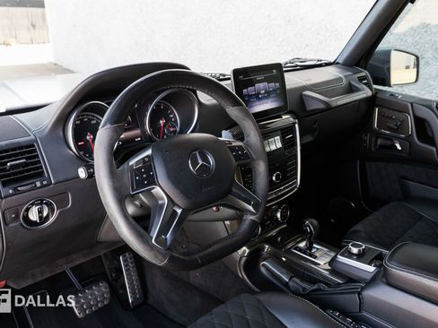 Used 2018 Mercedes-Benz G 550 Squared image 27