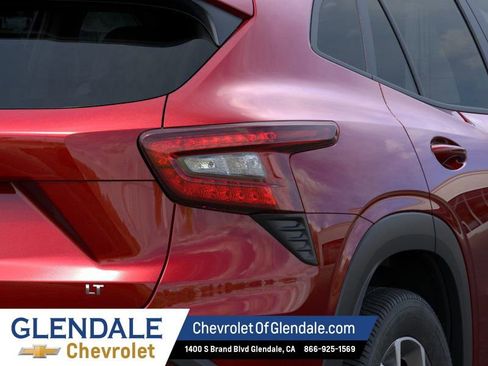 New 2026 Chevrolet Trax LT FWD image 11