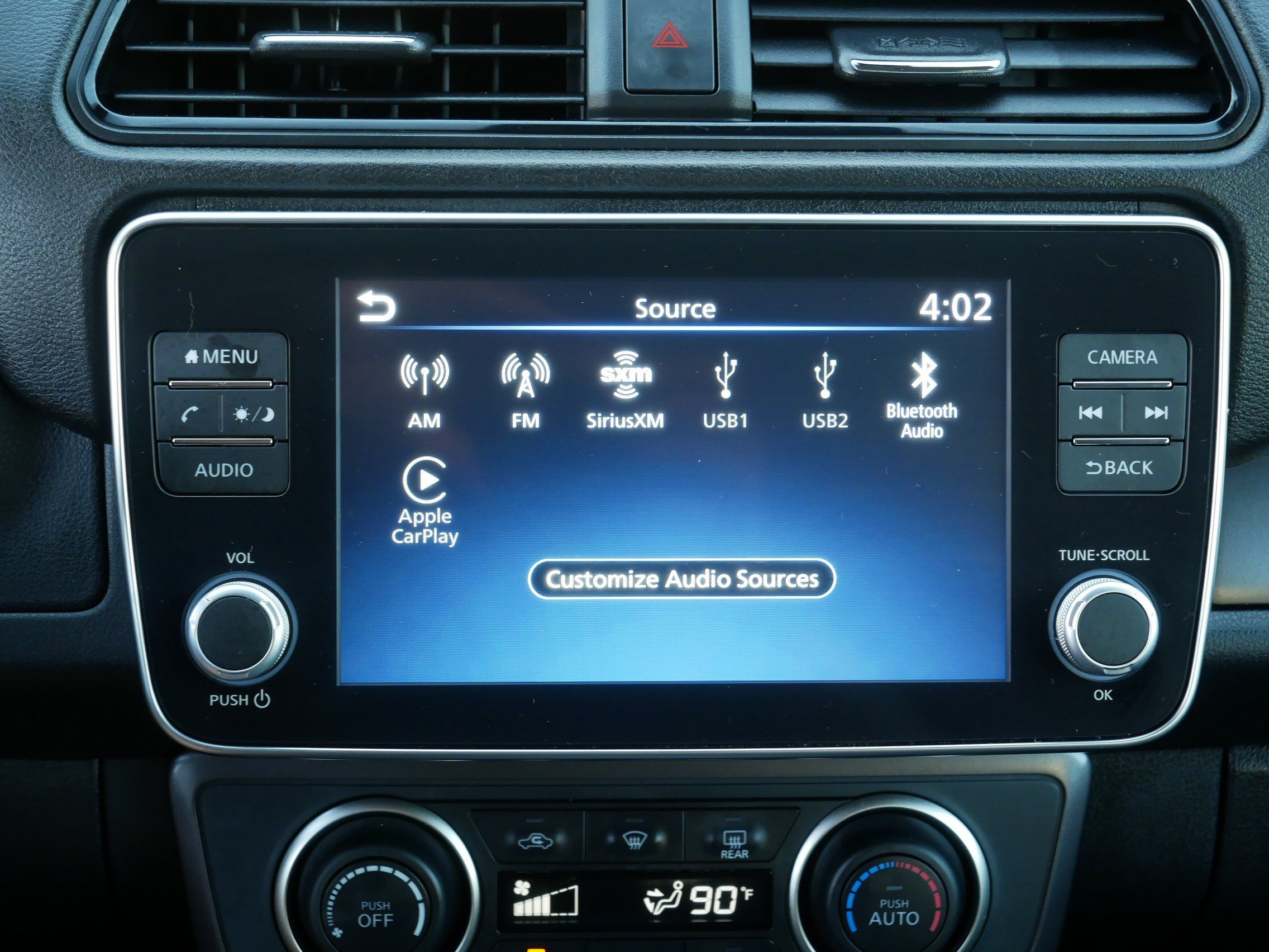 Certified 2025 Nissan Leaf S FWD image 22