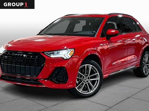 Used 2023 Audi Q3 2.0T Premium image 1